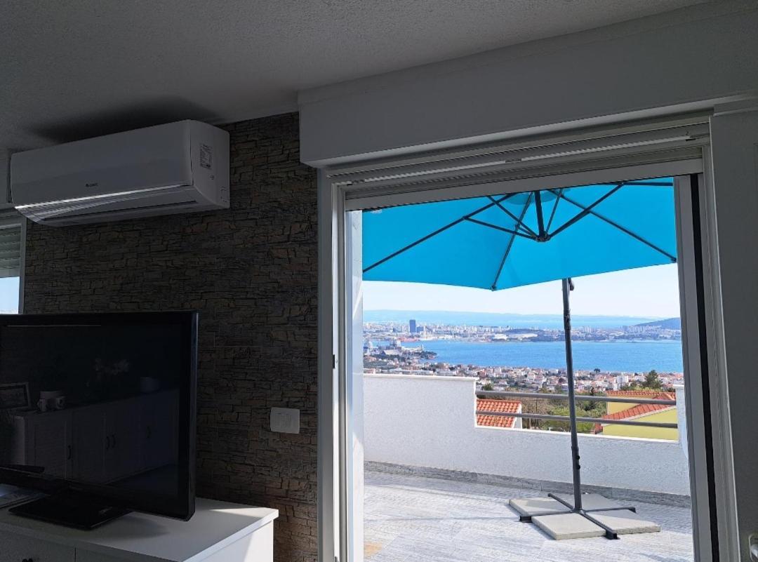 Beautiful Duplex Apartment With View Kaštela Екстериор снимка